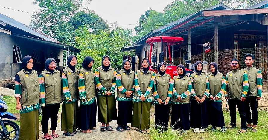 Lulusan Terbaik, SMKPP Negeri Kementan Monev Siswa PKL ke Iduka
